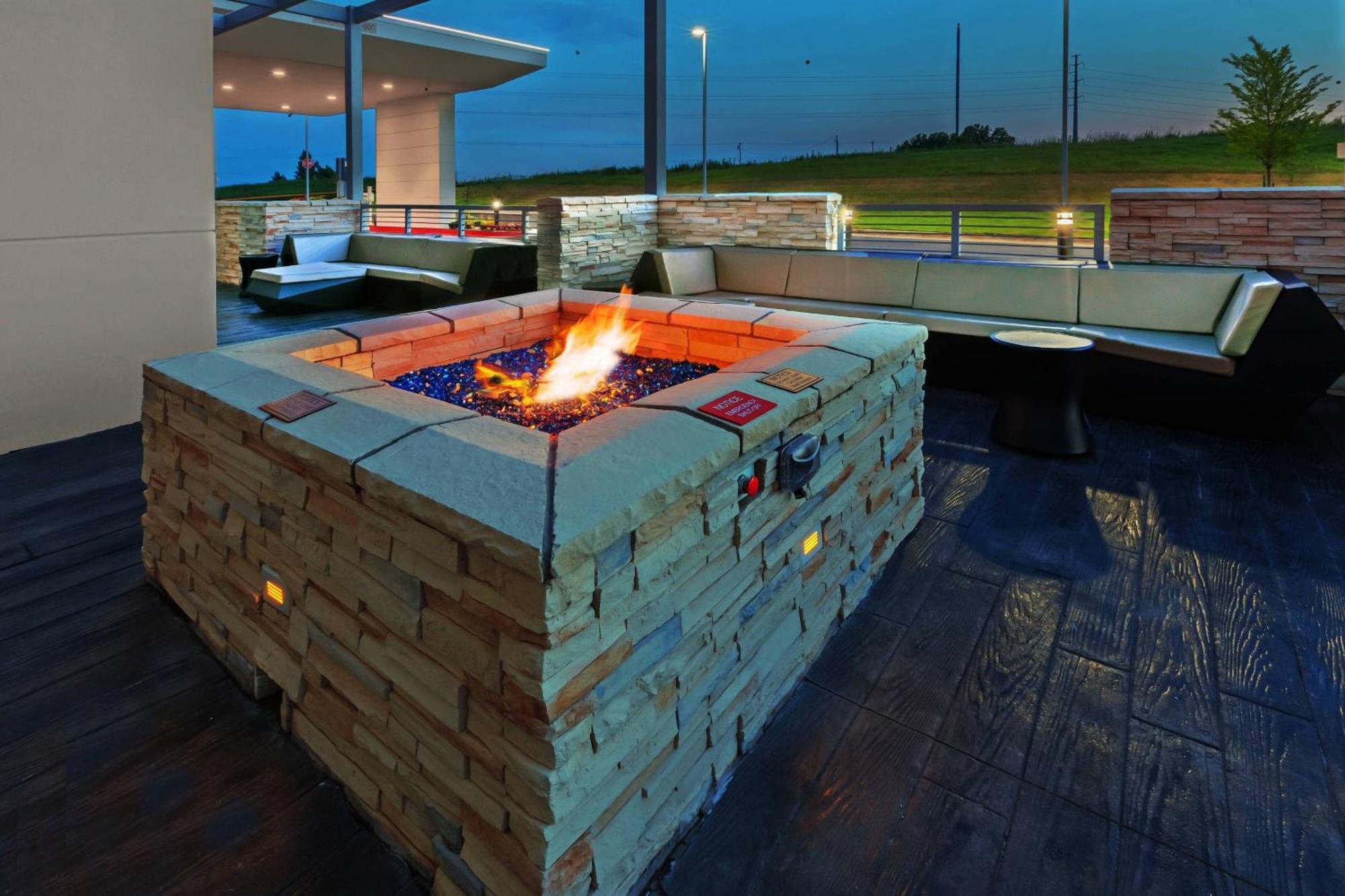Springhill Suites By Marriott Tulsa At Tulsa Hills Exterior photo